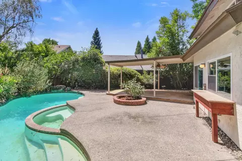 Exterior - 4820 Thor Way, Carmichael, CA 95608 photo 8 of 25