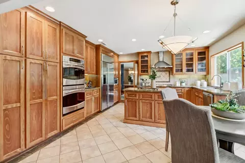 Kitchen - 4820 Thor Way, Carmichael, CA 95608 photo 2 of 10