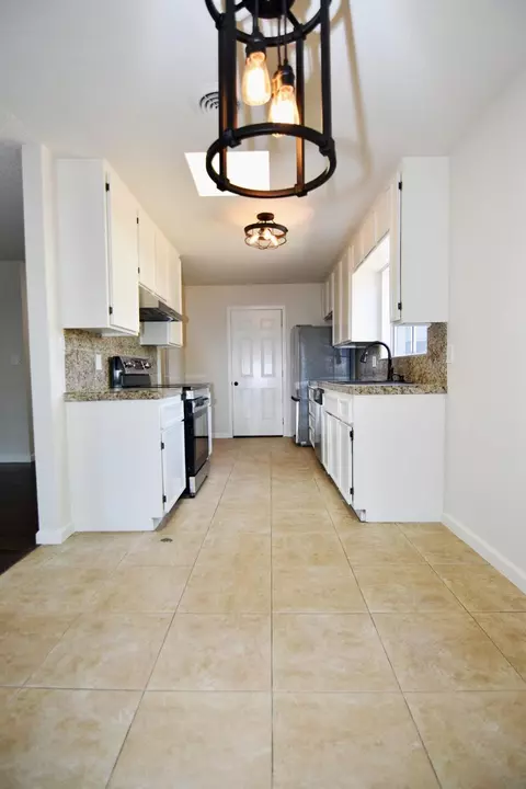 720 Bluefield Ave, Turlock, CA 95382 photo 10