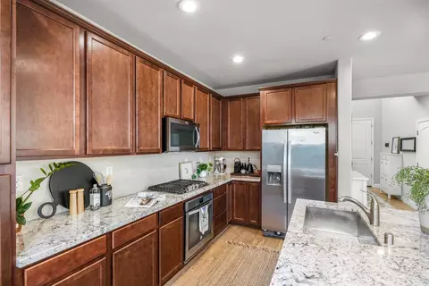 903 Red Currant Ter, Davis, CA 95616 photo 10