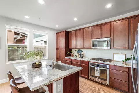 903 Red Currant Ter, Davis, CA 95616 photo 11