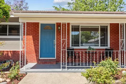Exterior - 14587 Shawnee Way, Manteca, CA 95336 photo 2 of 7