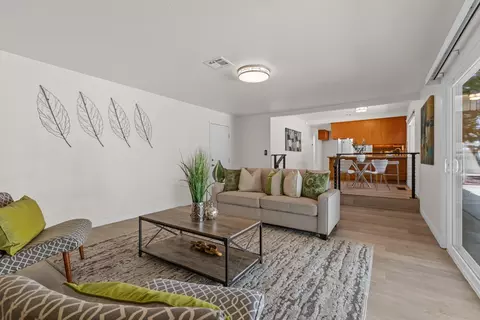 Living - 14587 Shawnee Way, Manteca, CA 95336 photo 5 of 5