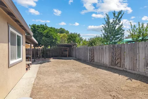 Exterior - 1817 Murrietta Ln, Modesto, CA 95355 photo 7 of 7