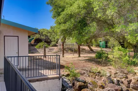 Exterior - 13994 Chukar Dr, Grass Valley, CA 95949 photo 27 of 30