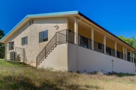Exterior - 13994 Chukar Dr, Grass Valley, CA 95949 photo 10 of 30
