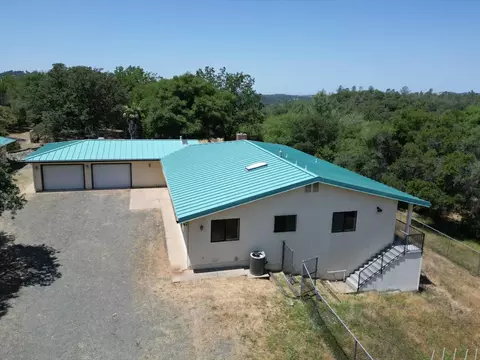 Exterior - 13994 Chukar Dr, Grass Valley, CA 95949 photo 1 of 30