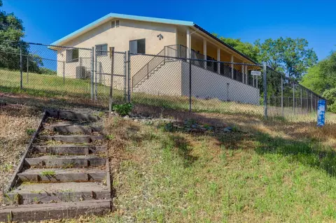 Exterior - 13994 Chukar Dr, Grass Valley, CA 95949 photo 6 of 30