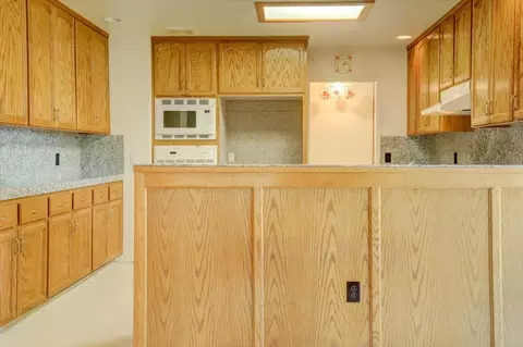 Kitchen - 13994 Chukar Dr, Grass Valley, CA 95949 photo 1 of 7