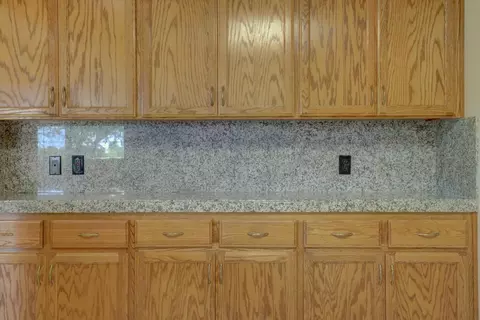 Kitchen - 13994 Chukar Dr, Grass Valley, CA 95949 photo 6 of 7