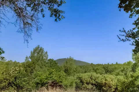 Exterior - 13994 Chukar Dr, Grass Valley, CA 95949 photo 19 of 30