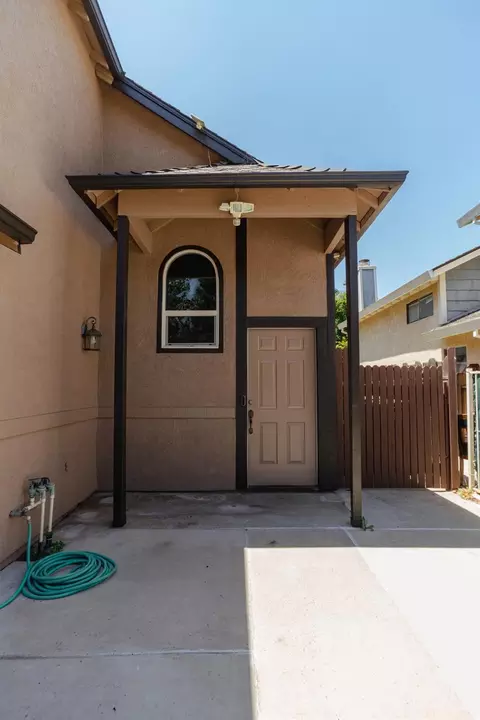 3117 Andre Ln, Turlock, CA 95382 photo 3