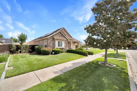 Exterior - 221 Travertine Dr, Ripon, CA 95366 photo 23 of 24