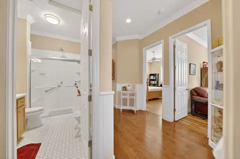 Entry Way - 221 Travertine Dr, Ripon, CA 95366 photo 5 of 6