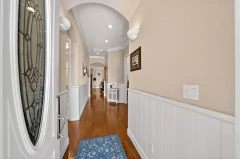 Entry Way - 221 Travertine Dr, Ripon, CA 95366 photo 2 of 6