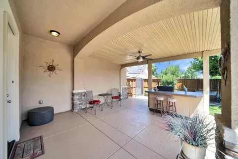 Exterior - 221 Travertine Dr, Ripon, CA 95366 photo 18 of 24