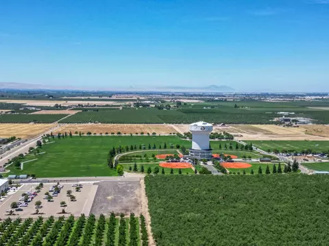 View/Area - 221 Travertine Dr, Ripon, CA 95366 photo 1 of 17