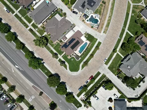 View/Area - 221 Travertine Dr, Ripon, CA 95366 photo 13 of 17