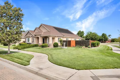 Exterior - 221 Travertine Dr, Ripon, CA 95366 photo 21 of 24