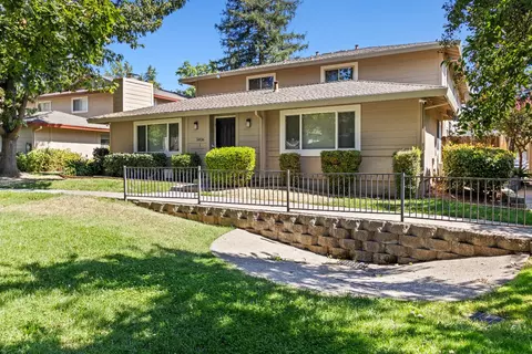 5836 Peppermill Ct #3, Sacramento, CA 95841
