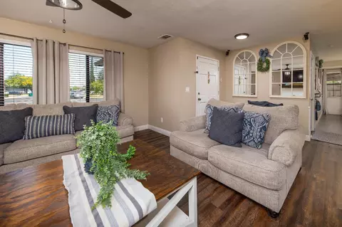 Living - 1605 Sutter Ln, Lodi, CA 95240 photo 3 of 3