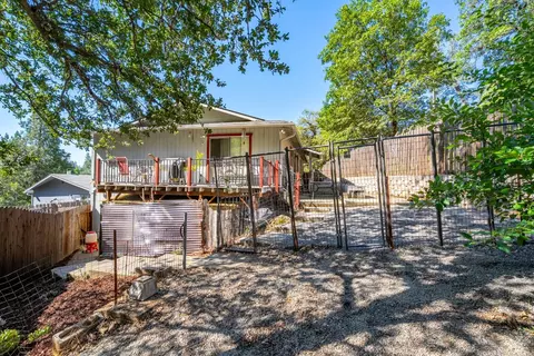 Exterior - 111 W Oak Hill Dr, Colfax, CA 95713 photo 10 of 16