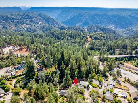 View/Area - 111 W Oak Hill Dr, Colfax, CA 95713 photo 12 of 20