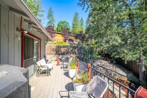 Exterior - 111 W Oak Hill Dr, Colfax, CA 95713 photo 15 of 16