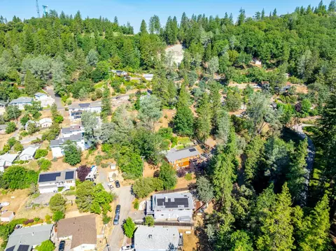 View/Area - 111 W Oak Hill Dr, Colfax, CA 95713 photo 6 of 20