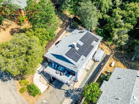 View/Area - 111 W Oak Hill Dr, Colfax, CA 95713 photo 2 of 20