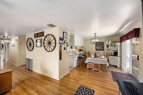 Entry Way - 111 W Oak Hill Dr, Colfax, CA 95713 photo 2 of 4