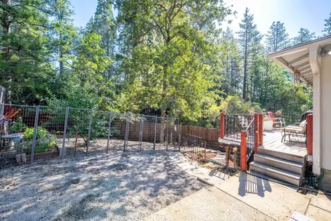 Exterior - 111 W Oak Hill Dr, Colfax, CA 95713 photo 13 of 16