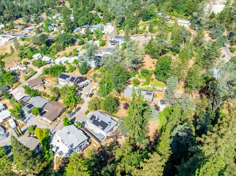 View/Area - 111 W Oak Hill Dr, Colfax, CA 95713 photo 7 of 20