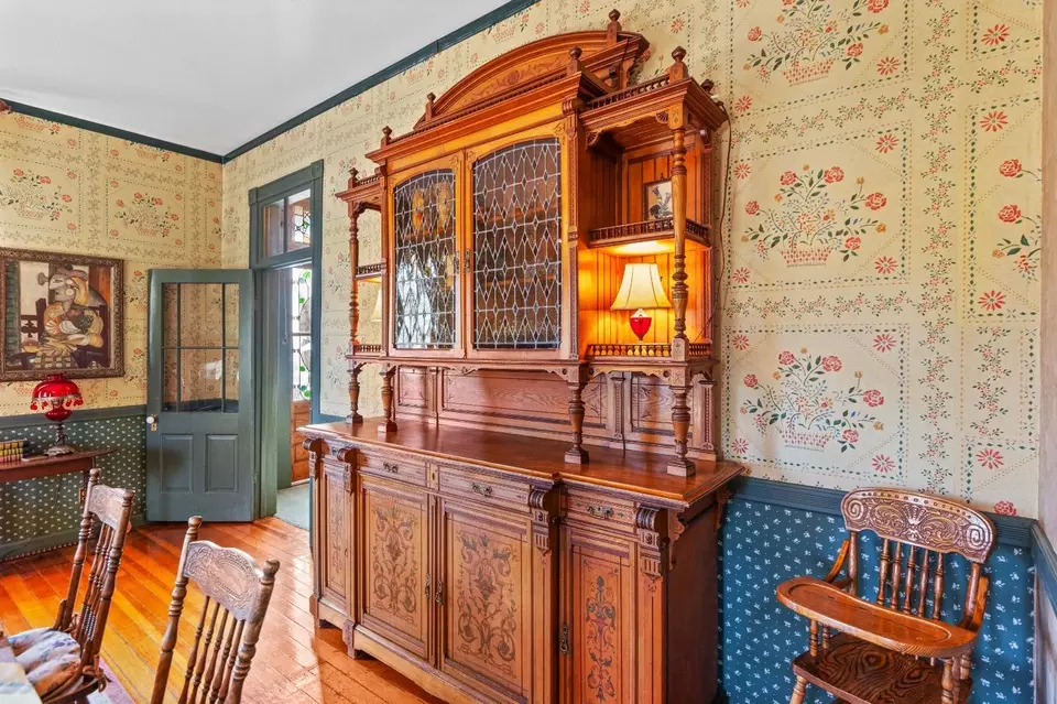 Dining - 6655 Orleans St, Georgetown, CA 95634 photo 7 of 9