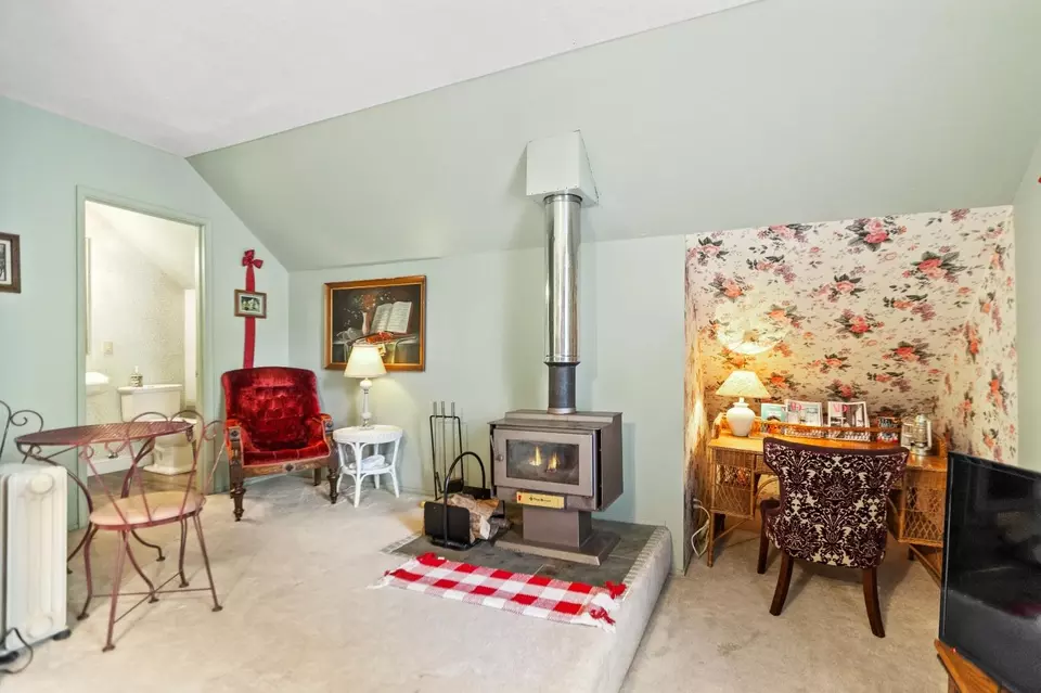 Living - 6655 Orleans St, Georgetown, CA 95634 photo 6 of 6