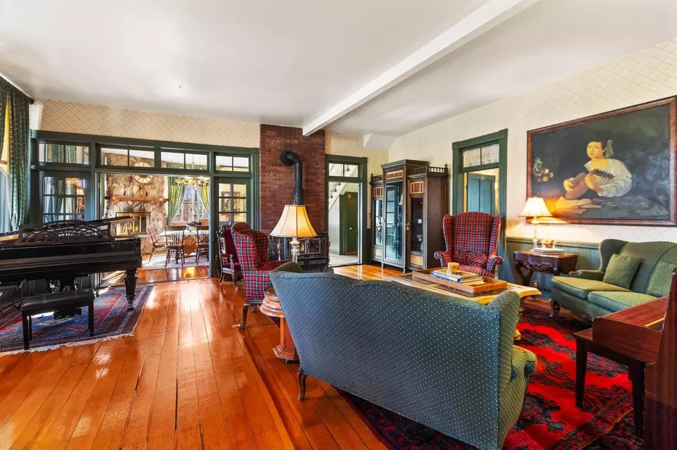 Living - 6655 Orleans St, Georgetown, CA 95634 photo 5 of 6