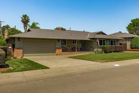 4939 Brookglen Way, Carmichael, CA 95608 photo 2