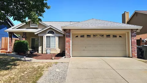 8408 Futurity Ct, Antelope, CA 95843 photo 1
