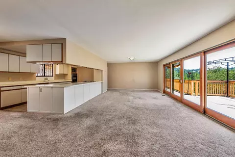 Living - 5302 Newtown Rd, Placerville, CA 95667 photo 2 of 3