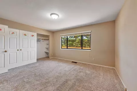 Bedroom - 5302 Newtown Rd, Placerville, CA 95667 photo 4 of 7