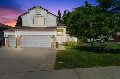 712 Willard Dr, Folsom, CA 95630 photo 1