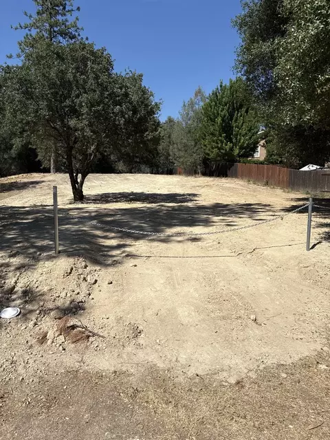 3 Pearl Pl, Diamond Springs, CA 95619