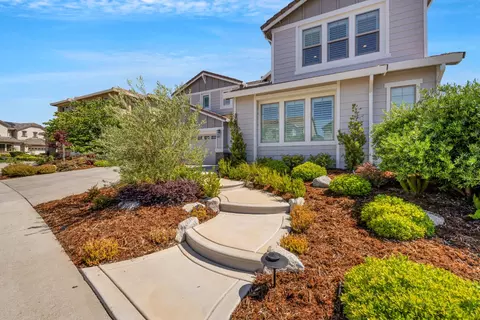 Exterior - 1103 Halifax, Rocklin, CA 95765 photo 4 of 5