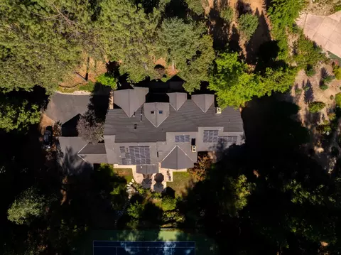 10952 Northcote Pl, Nevada City, CA 95959