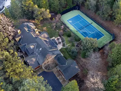 10952 Northcote Pl, Nevada City, CA 95959