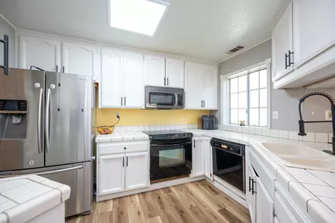 682 David Cir, Placerville, CA 95667 photo 9