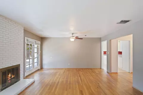 Living - 1936 Ralston Ct, Modesto, CA 95350 photo 3 of 3
