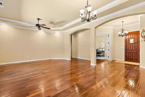Living - 1925 Nevada St, Gridley, CA 95948 photo 1 of 8