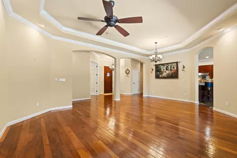 Living - 1925 Nevada St, Gridley, CA 95948 photo 3 of 8