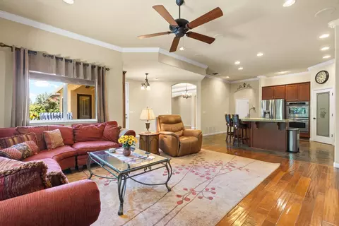 Living - 1925 Nevada St, Gridley, CA 95948 photo 7 of 8